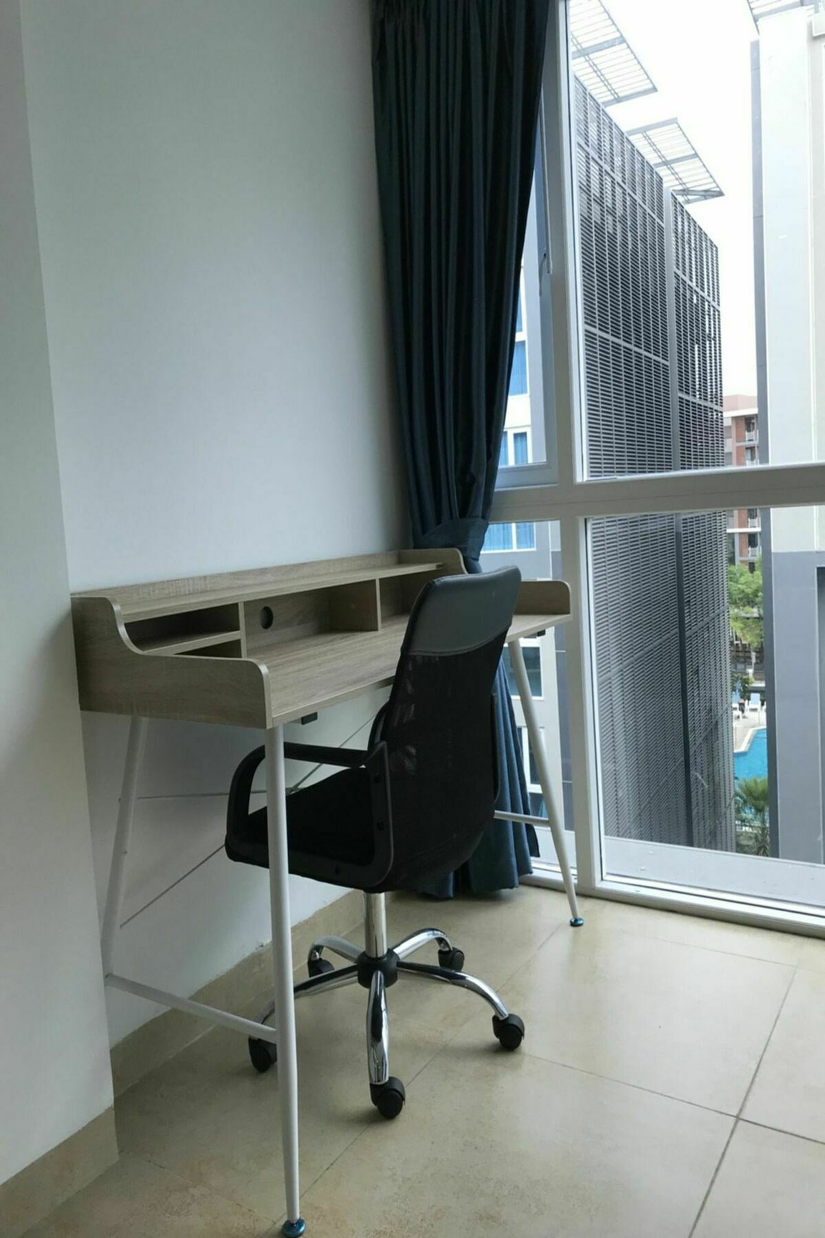 Uplus Avenue Residence Pattaya Buitenkant foto